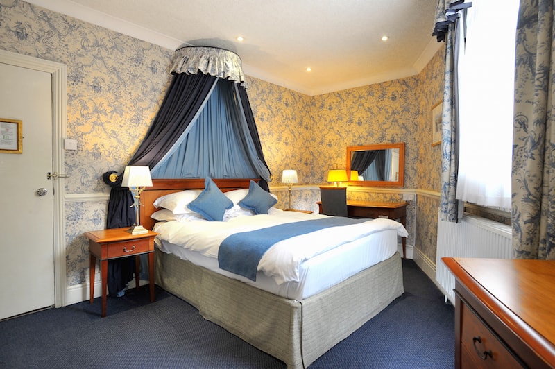 A Hotel In Bath